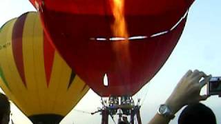 preview picture of video '5th December 2008 hot air balloon festival @Pak Chong (2)'