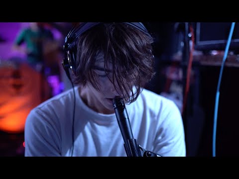 , title : 'Geese - Full Performance (Live on KEXP at Home)'