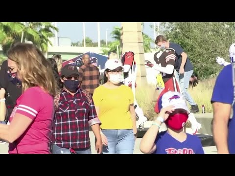 超級碗的慶祝活動受到COVID-19的影響。 (Super Bowl festivities dampened by COVID-19)