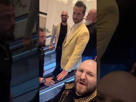 Andrew Tate gets full fighter announcement in Vegas at #UFC313 - ​⁠@mmahotmic