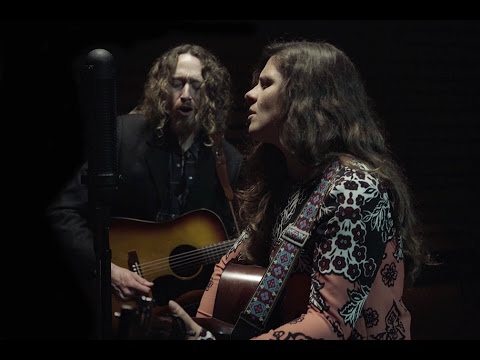 OneMic Series - Quiles & Cloud - Black Sky Lightning