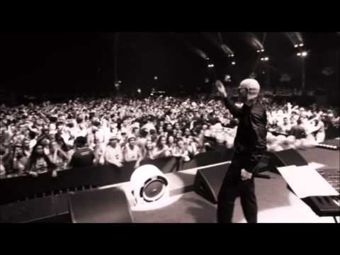 Pitbull  Christina Aguilera  DjPolyrasta - Feel This Moment