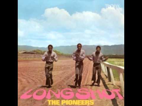 Trouble Dey A Bush lyrics