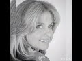 Olivia Newton John Hands Across The Sea Subtitulado