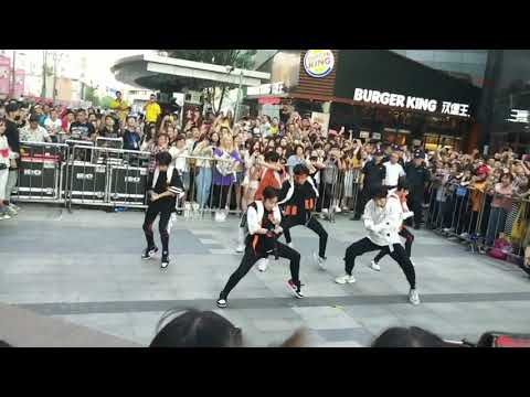2️⃣ BOY STORY Busking in Shenyang- "Too Busy"