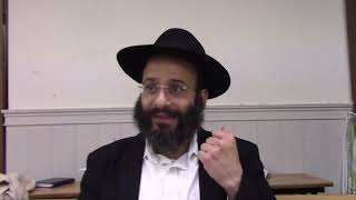 ספר תורה שנפל האם צריכים לצום (הרב אלחנן משה נחמנסון) - התמונה מוצגת ישירות מתוך אתר האינטרנט יוטיוב. זכויות היוצרים בתמונה שייכות ליוצרה. קישור קרדיט למקור התוכן נמצא בתוך דף הסרטון