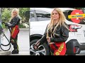 AVRIL LAVIGNE STOPS TO REFUEL HER TRUCK AND GRAB SOME ICE CREAM FOR THE ROAD!
