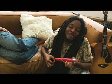 NESTA - Don't Let Me Down (Visualizer)