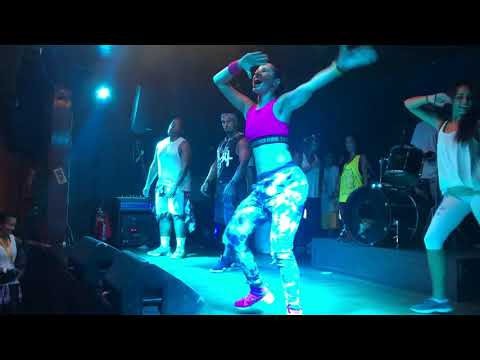 Pura Salsa - Max Pizzolante [Coreografia de Zumba® Brasil]