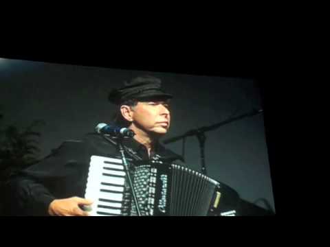 Klezmeranians "El Chomdo Libi"