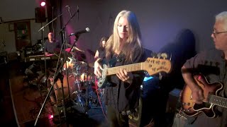 Rebecca Johnson Band *DON`T CHANGE HORSES* (RE-MIXED) Live @ The Manly Fig (27/5/16)