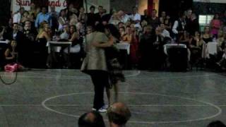 Mariano "Chicho" Frumboli Y Juana Sepúlveda en Sunderland 1 2009