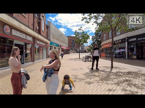 Walking in Chelmsford High Street, Essex, UK 🛍️ Summer 2022 [4K]