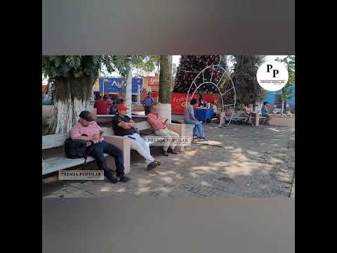 Ambiente en el parque central de Mazatenango este 1 de diciembre