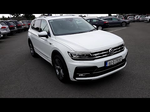 182D17530 - 2018 Volkswagen Tiguan A HIGHLINE 2.0TDI M6F 1 45,200