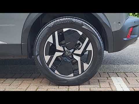 Video of Peugeot 2008 HYBRID 145BHP e-DCS6 Allure