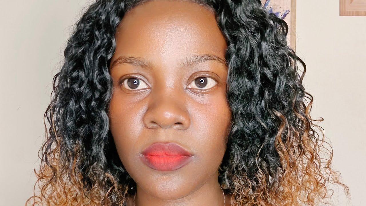 Omusajja nga yakamaliliza bwati okuzina kola bino ajja kwagala gwe weka