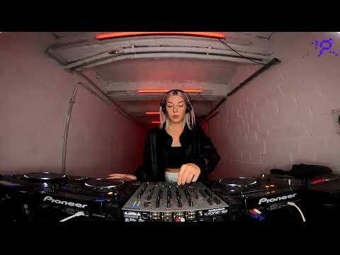 PATTERN: Subline Booking Showcase - K. Luisa  -  Selection 66 - August 05 - 8 pm