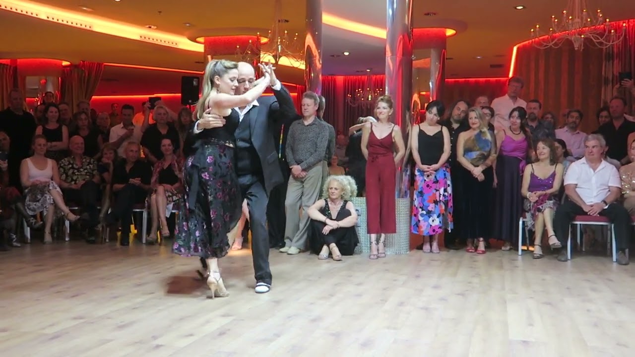 Video thumbnail for Maricel Giacomini & Horacio Godoy at Canary Island Tango Festival 2024 1