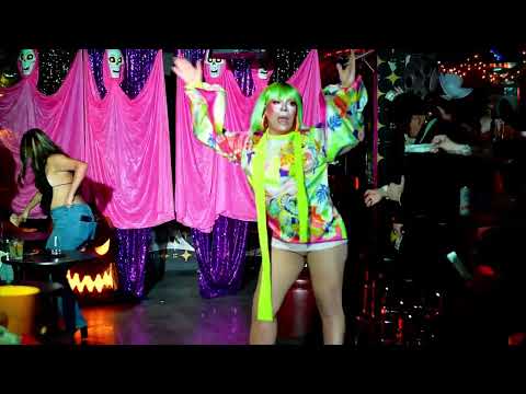 Vicky On The Rocks - A Deeper Love