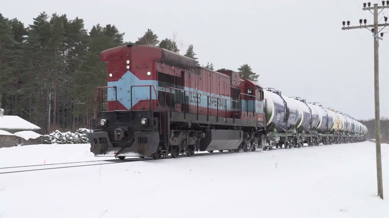 Тепловоз C36-7i-1553 близ ст. Кохтла / GE C36-7i-1553 near Kohtla station