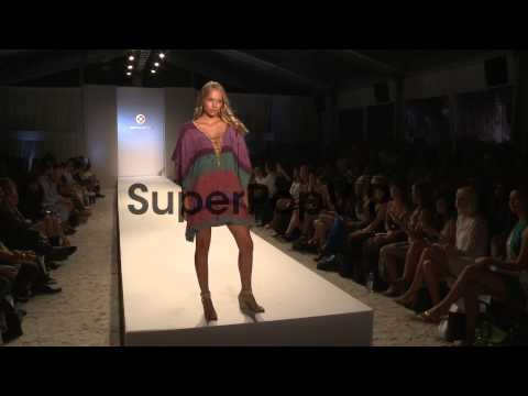 Models walk the runway during ViX Paula Hermanny - Merced...