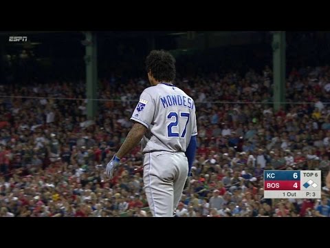 KC@BOS: Mondesi clears the bases with a triple