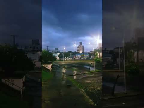 Lages - Santa Catarina 😍🌧️☔🇧🇷.  #santacatarina #lages #brasil #noite #chuva