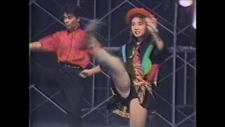 アイドルパンチラ歌18