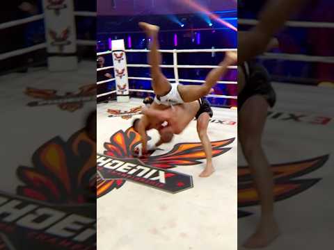 Fiziev’s UFC Instinct Kicks In Mid-Muay Thai Fight! #muaythai #mma #kickboxing #boxing #shorts