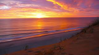 preview picture of video 'Cape Cod Sunrise: Wellfleet'