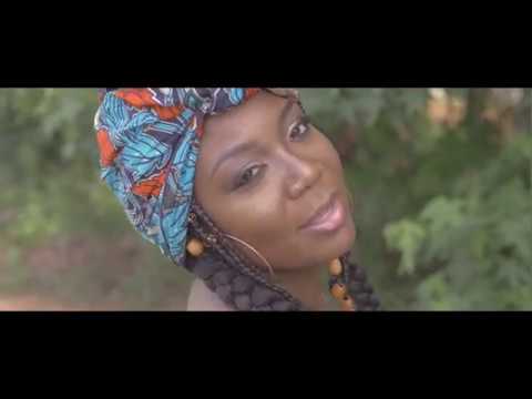 Rolynné - Easy Love [OFFICIAL MUSIC VIDEO]