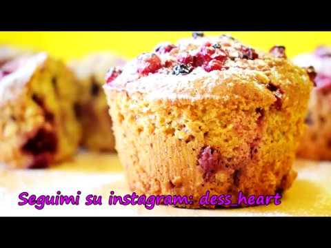 MUFFIN INTEGRALI ai FRUTTI ROSSI