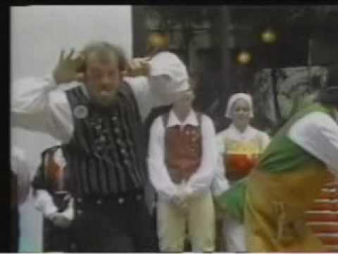 Vasa Folkdancers Of New York  Promo Video With Walter Eriksson Accordion Dragspel