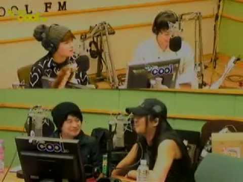 120221 Sukira - Sungmin, Ryeowook DJ