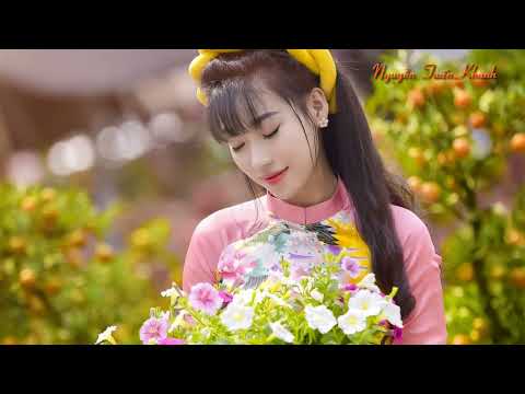 Thể hiện bởi Lê Nguyên