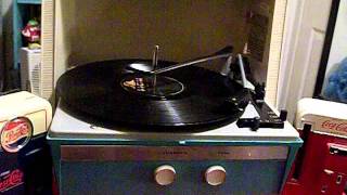 Arvin record player and Hermans Hermits BABY BABY