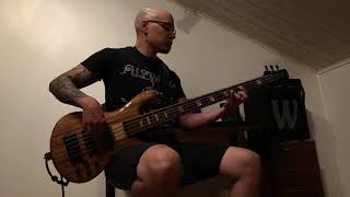 Hypocrisy - Born Dead Buried Alive bass playthrough.