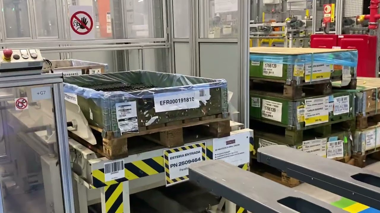 Empilhadeira Autônoma SFL-CDD14 em operação - Translift