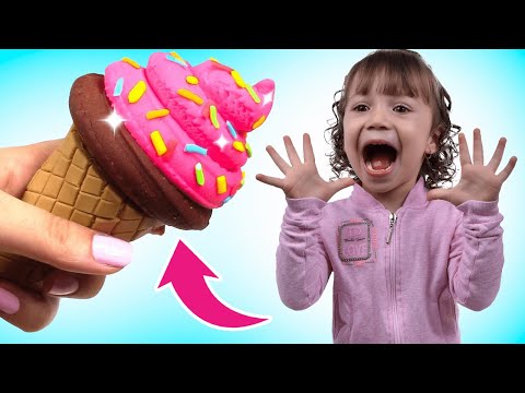 Mariangel Abriendo Helados Sorpresa y Nuevos Juguetes De LOL