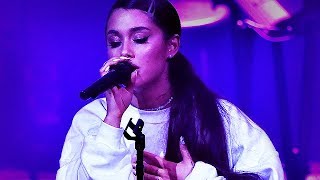 Ariana Grande Hitting The &#39;Everytime&#39; G#5 HIGH NOTE Live!