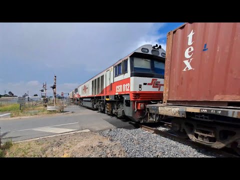 V/Line 3VL06. SCT CSR009 "Ziyang", CSR012 7922V Dooen Freight At Lara Station