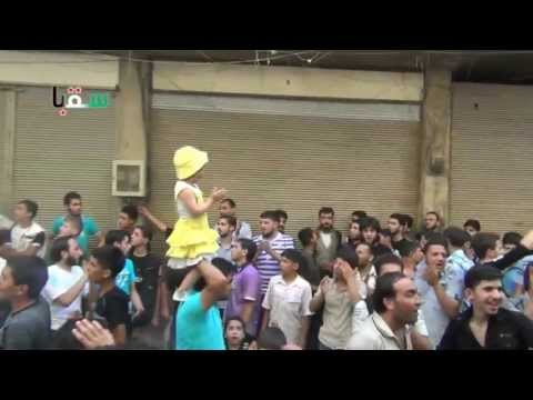 مظاهرة في مدينة سقبا في ريف دمشق في جمعة "ثورة متوقدة ومعارضة مقعدة"