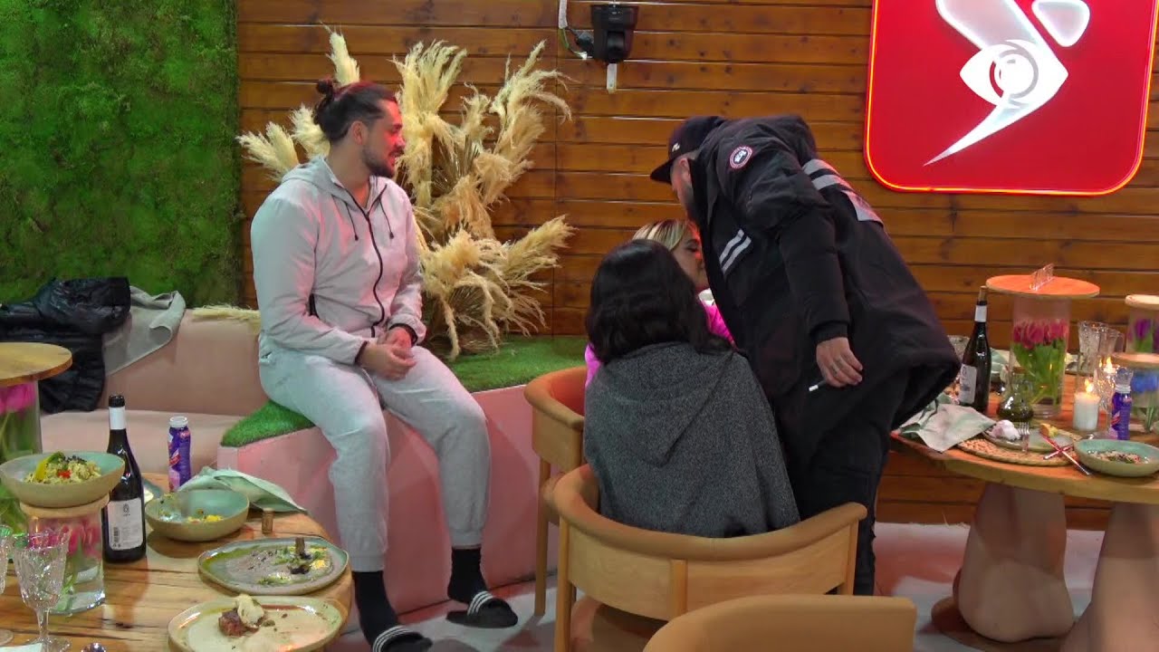 Lorenci puth Keisin në ballë