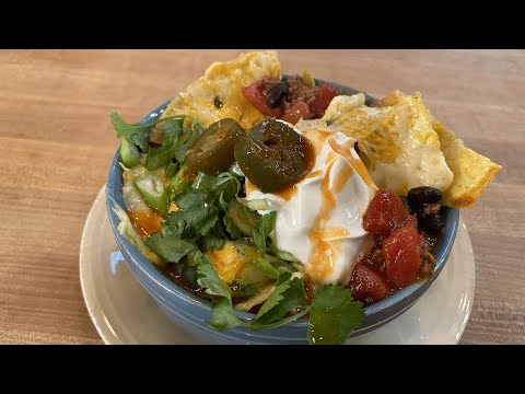 How To Make Everything Chili With Tortilla Tops |...