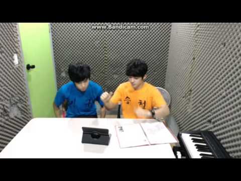 [17TV] 130625 Seungcheol and Mingyu singing Blue
