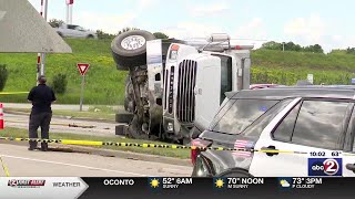 One person dead after crash involving dump truck in Appleton
