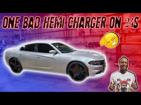 CHECK OUT THE DUB BALLERS RIMS I PUT ON THIS RT CHARGER