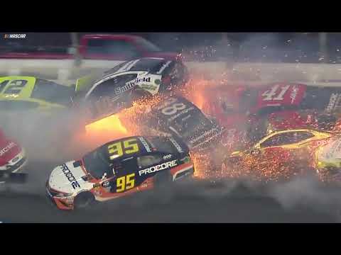 'Big One' strikes late involving 21 cars in Daytona 500
