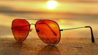 Din semester börjar snart (Svensk text till &quot;Holidays&quot;)